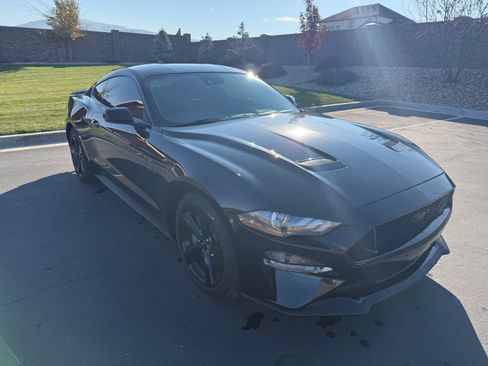 Used 2022 Ford Mustang GT Premium w/ Equipment Group 401A image 11