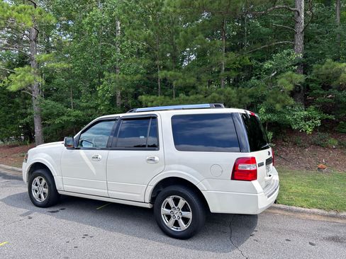 Used 2008 Ford Expedition Limited RWD image 2