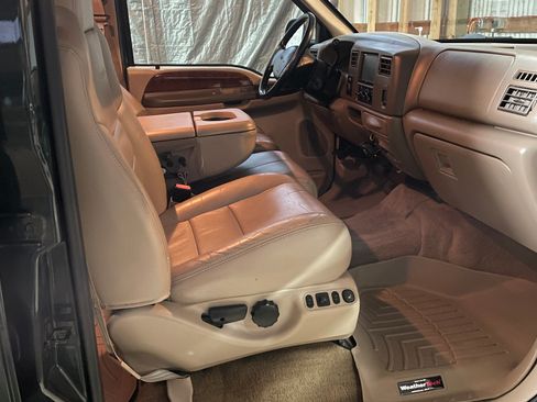 Used 2001 Ford F250 4x4 Crew Cab Super Duty image 9