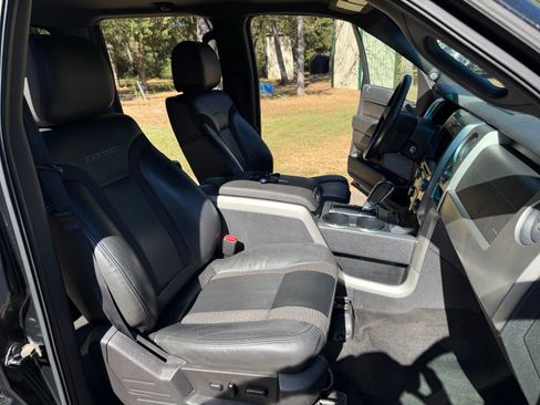 Used 2013 Ford F150 Raptor w/ Luxury Equipment Group image 31