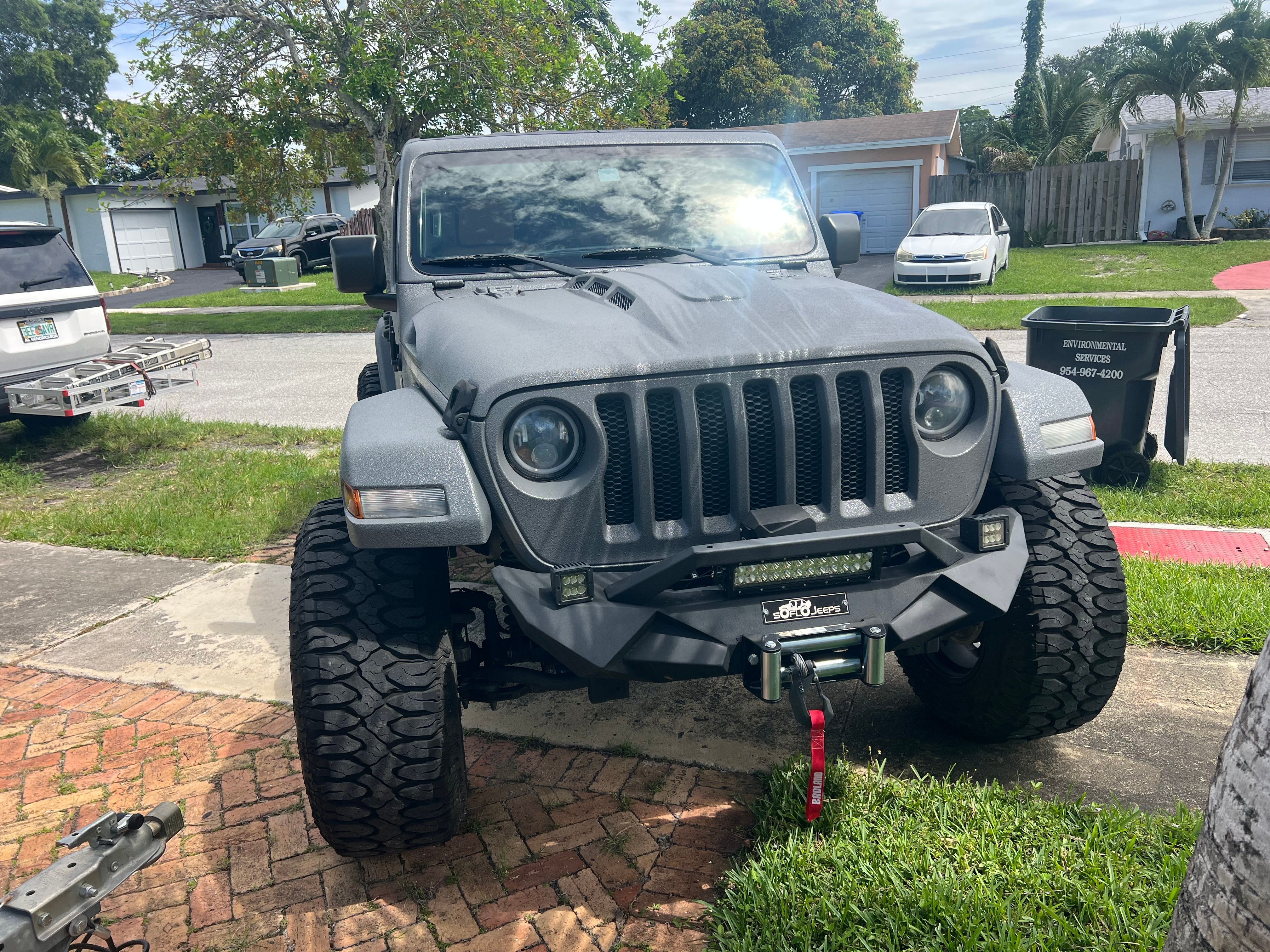 Used 2018 Jeep Wrangler Unlimited Sport S AWD/4WD image 4