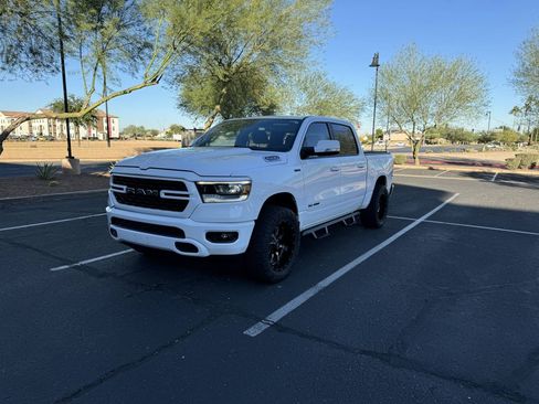 Used 2022 RAM 1500 Big Horn image 4