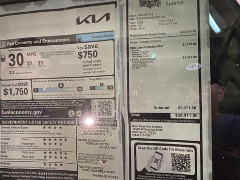 Used 2025 Kia Soul GT-Line w/ GT-Line Technology Package FWD image 4