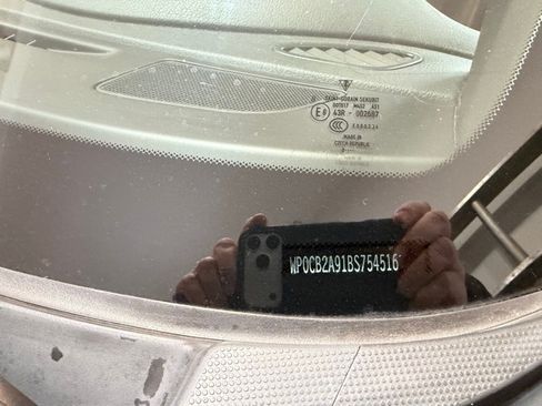 Used 2011 Porsche 911 Carrera 4S image 29