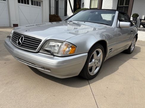 Used 1998 Mercedes-Benz SL 500 image 2