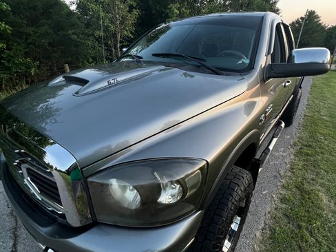 Used 2007 Dodge Ram 2500 Truck SLT w/ Quad Cab Big Horn Value Group AWD/4WD image 14