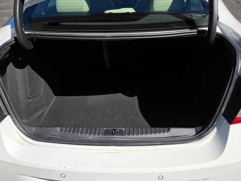 Used 2015 Buick Verano Leather w/ Experience Buick Package FWD image 18
