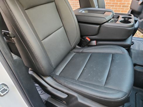 Used 2022 GMC Sierra 1500 Pro w/ Pro Value Package image 31