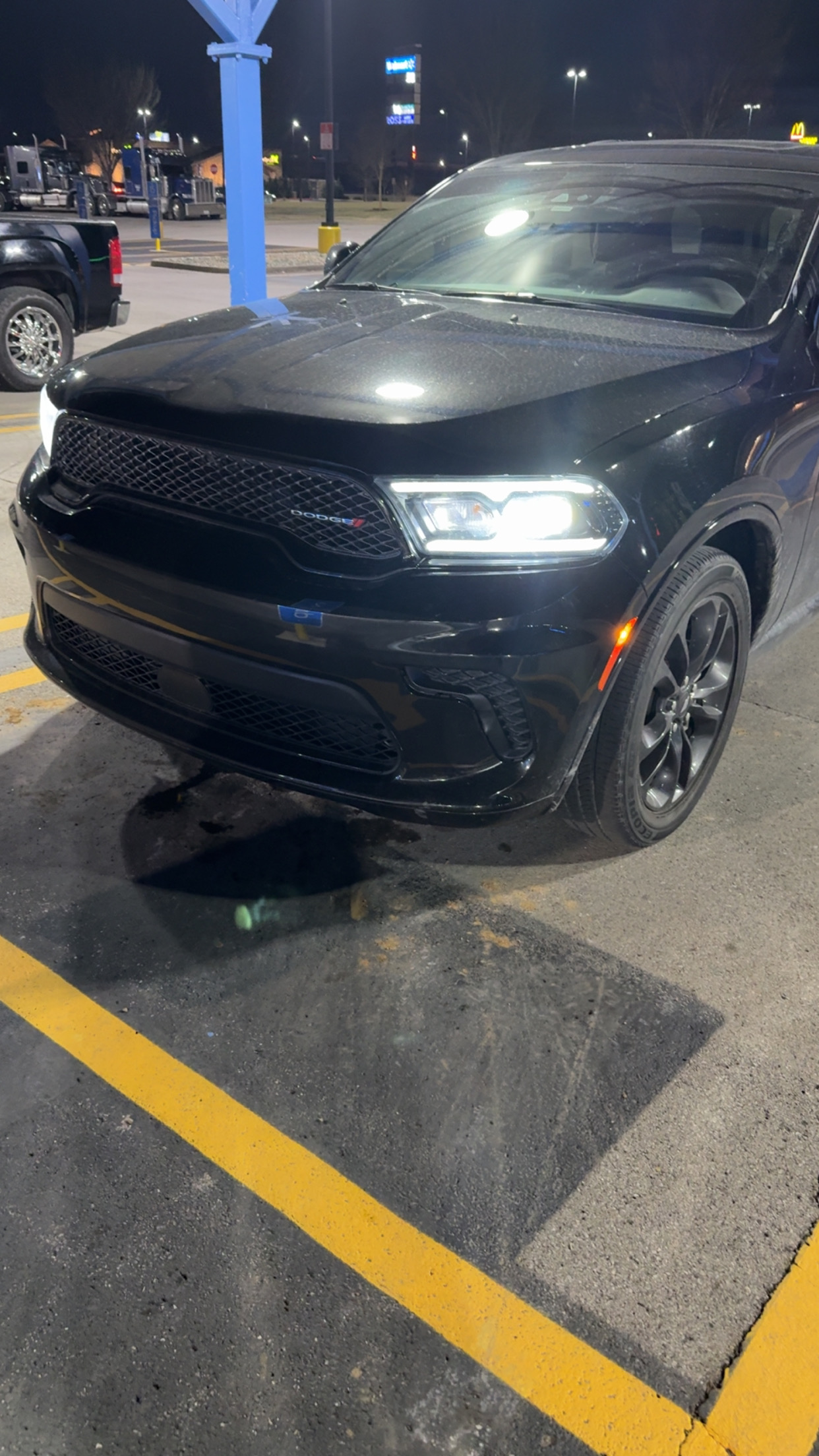 Used 2024 Dodge Durango SXT w/ SXT Blacktop Group RWD image 1