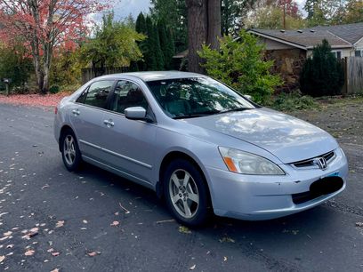 Used 2005 Honda Accord Hybrid Sedan