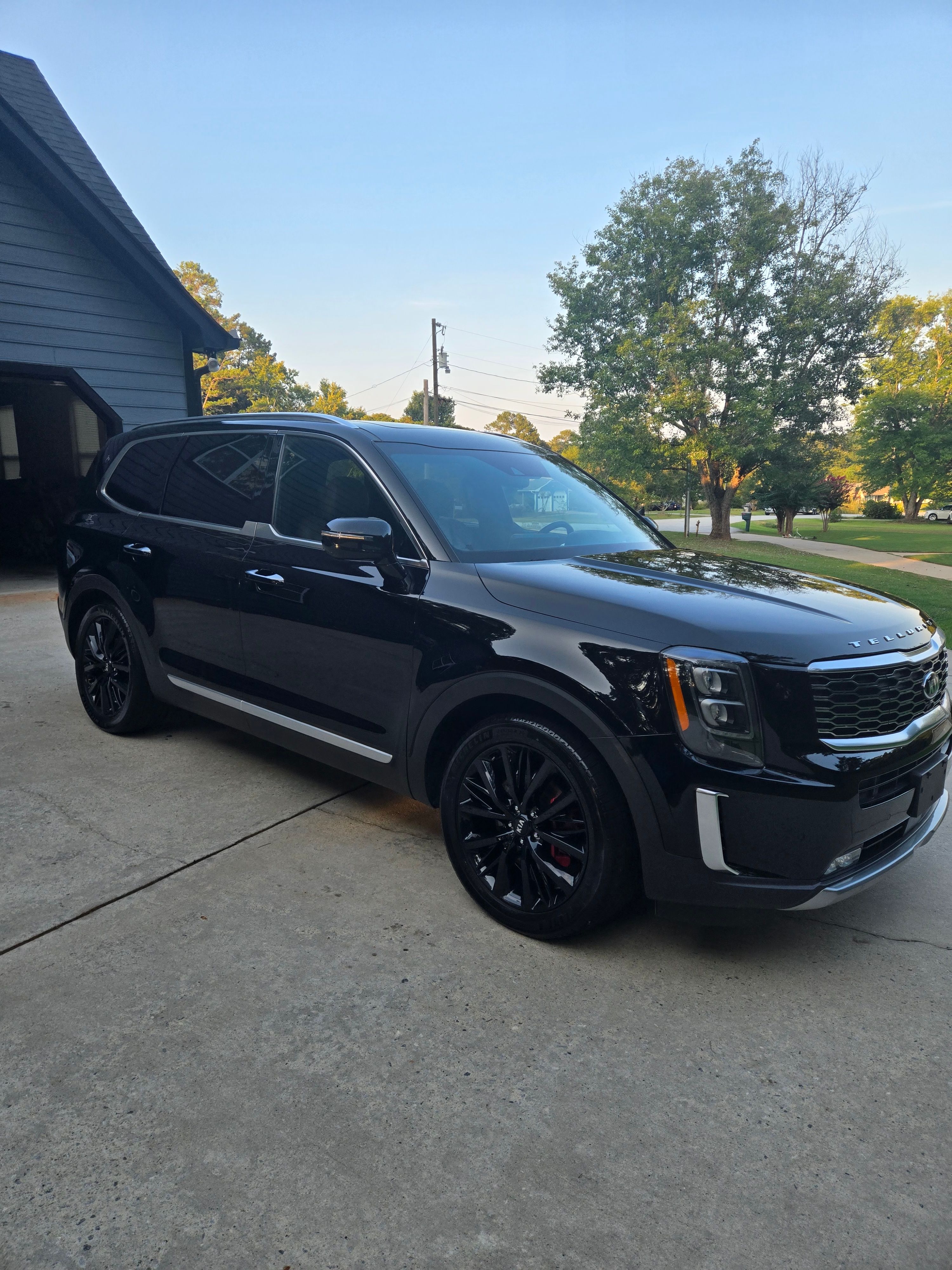 Used 2020 Kia Telluride SX w/ SX Prestige Package AWD/4WD image 13