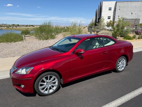 Used 2010 Lexus IS 250C image 13