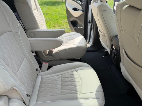 Used 2023 Buick Enclave Avenir FWD image 15