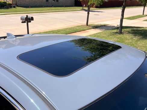 Used 2017 Honda Civic EX-L image 8