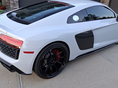 Used 2023 Audi R8 V10 performance image 12