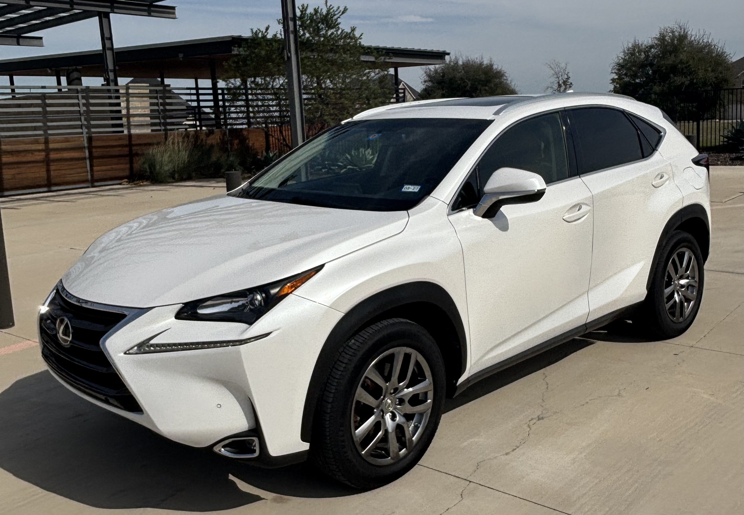 Used 2015 Lexus NX 200t FWD w/ Premium Package image 1