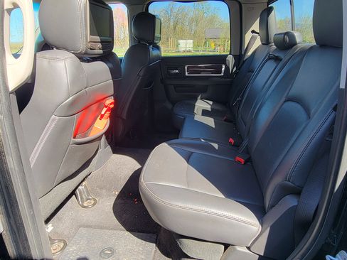 Used 2012 RAM 1500 Laramie w/ Protection Group image 13