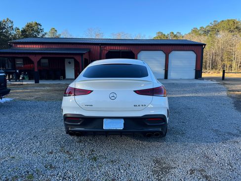Used 2023 Mercedes-Benz GLE 53 AMG GLE 53 Sport Utility 4D image 5
