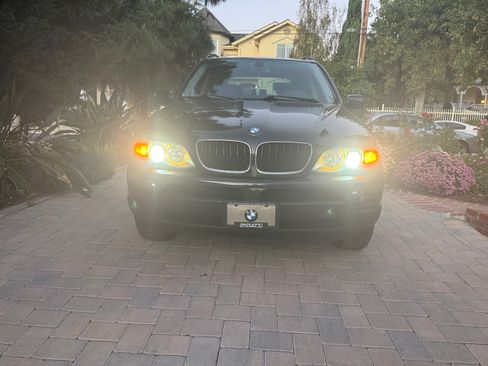 Used 2005 BMW X5 3.0i image 9
