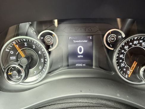 Used 2020 RAM 5500 Tradesman image 10