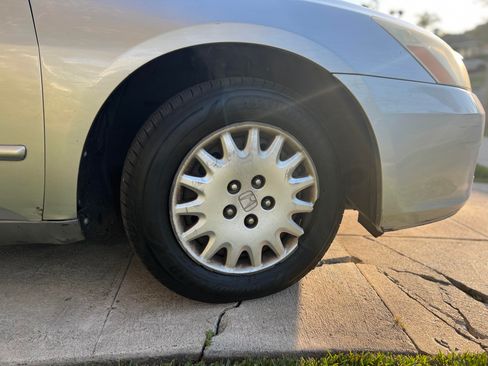 Used 2007 Honda Accord VP image 19