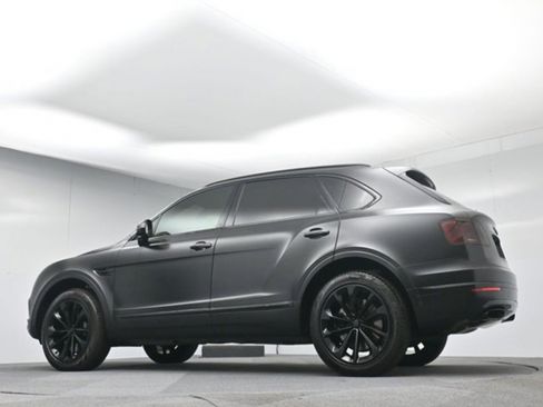 Used 2019 Bentley Bentayga AWD/4WD image 4