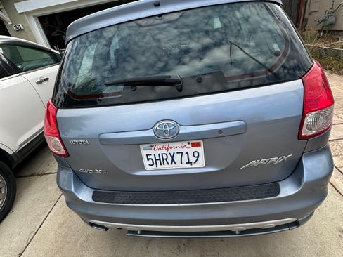 Used 2004 Toyota Matrix XR AWD/4WD image 4