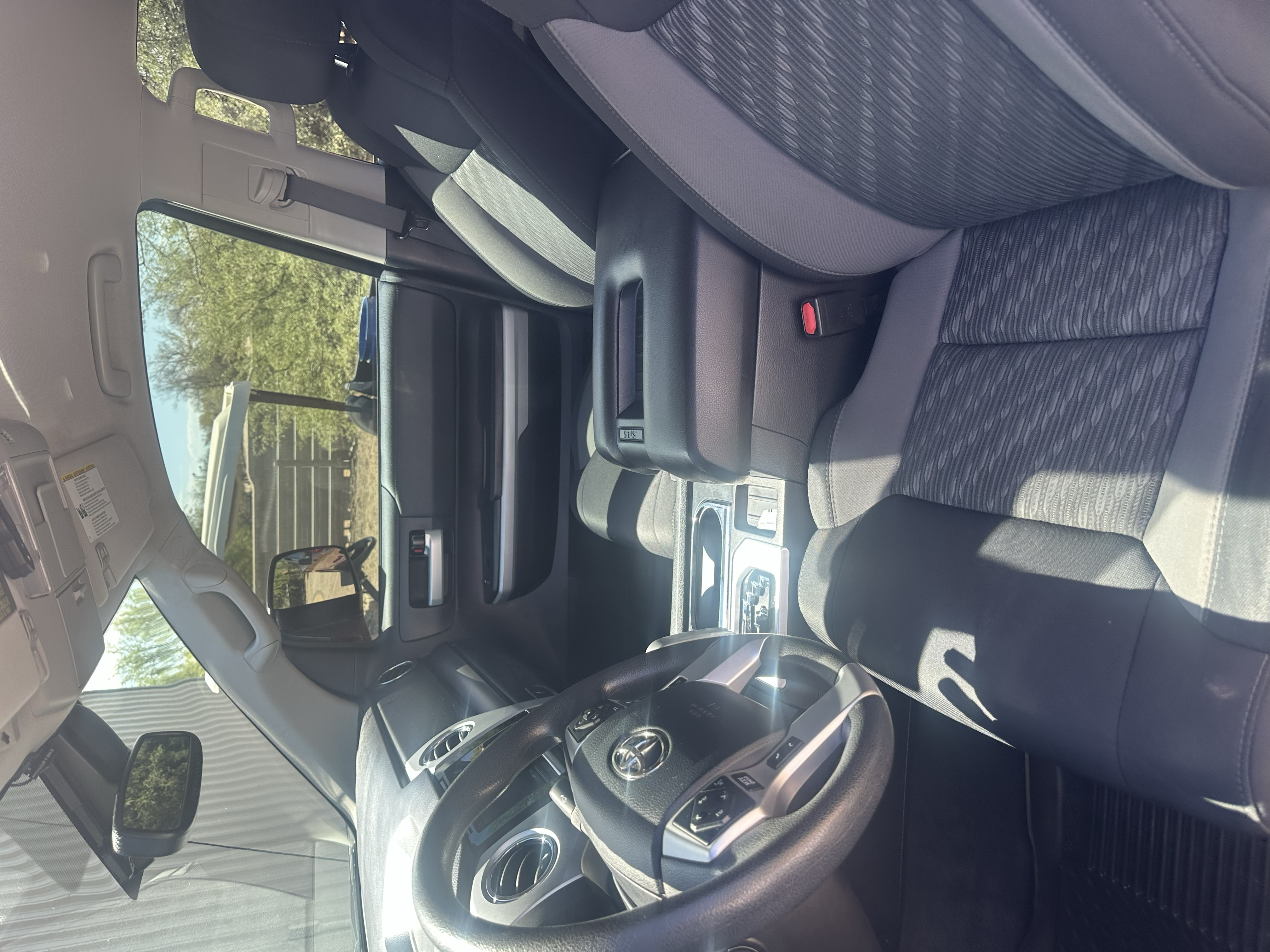 Used 2019 Toyota Tundra SR5 AWD/4WD image 5