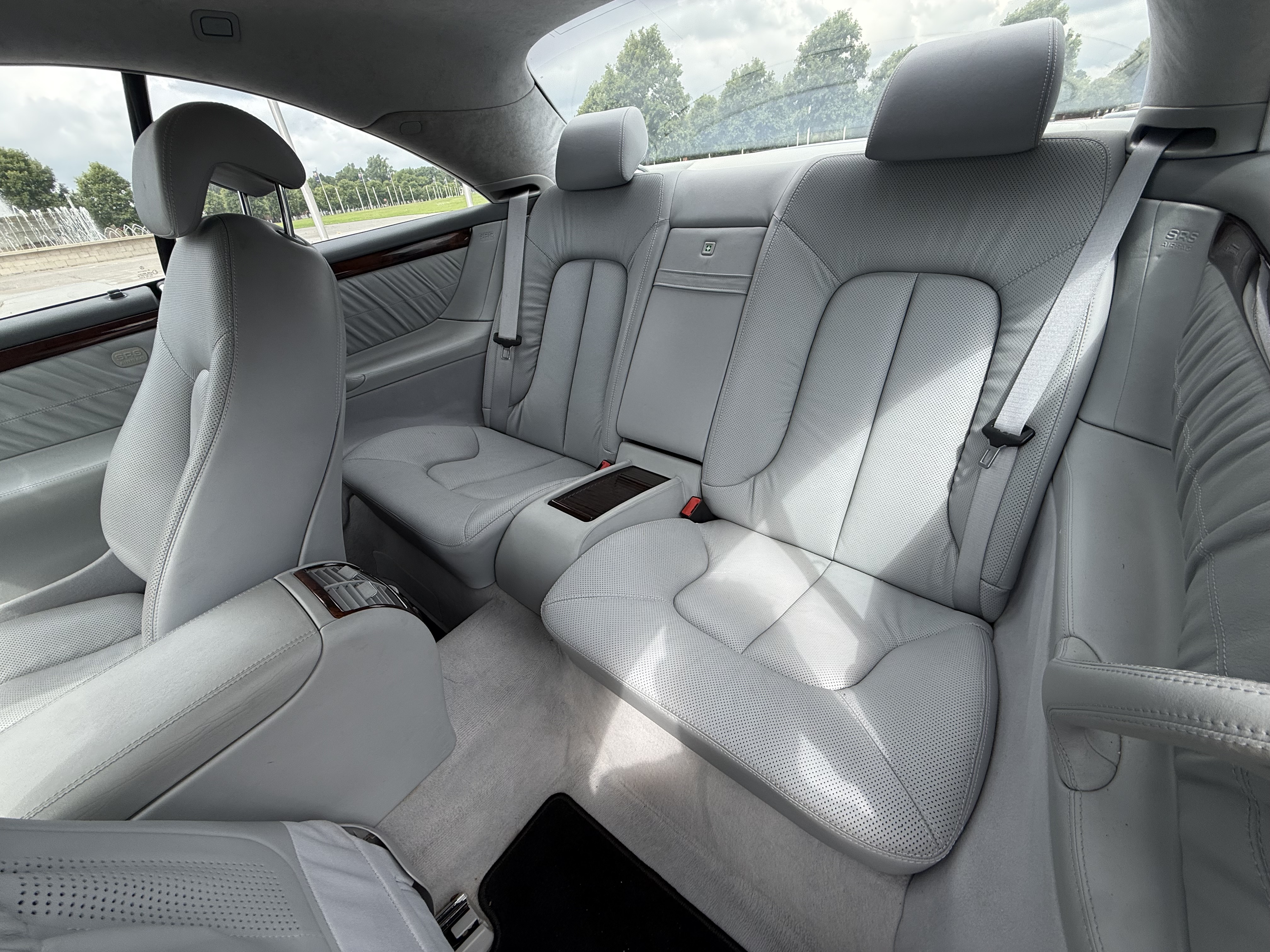 Used 2001 Mercedes-Benz CL 600 image 12