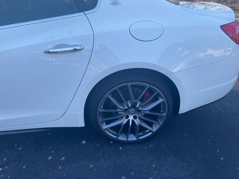 Used 2014 Maserati Quattroporte GTS image 5