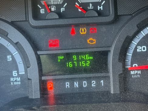 Used 2009 Ford E-150 and Econoline 150 image 8