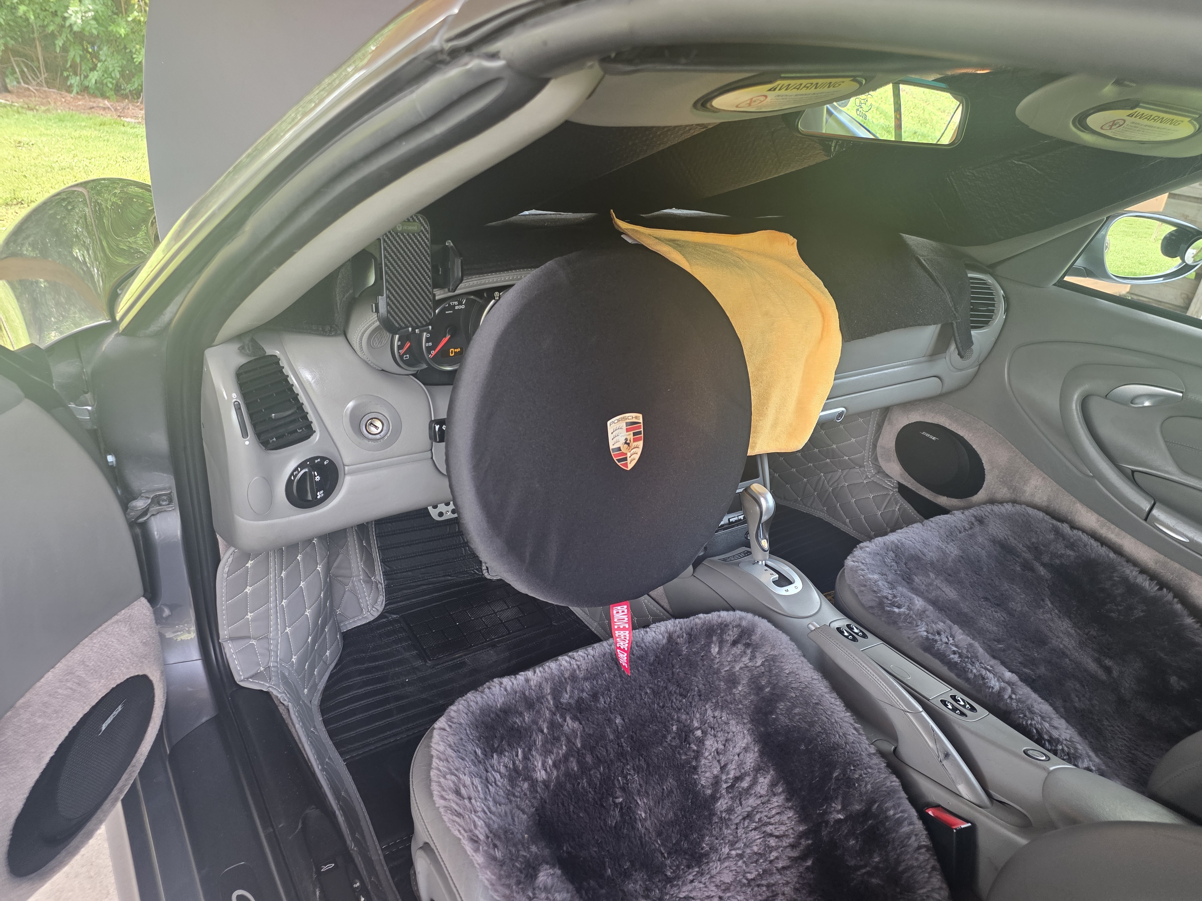 Used 2004 Porsche 911 Carrera 4S AWD/4WD image 21