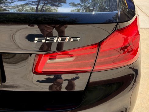 Used 2018 BMW 530e image 13