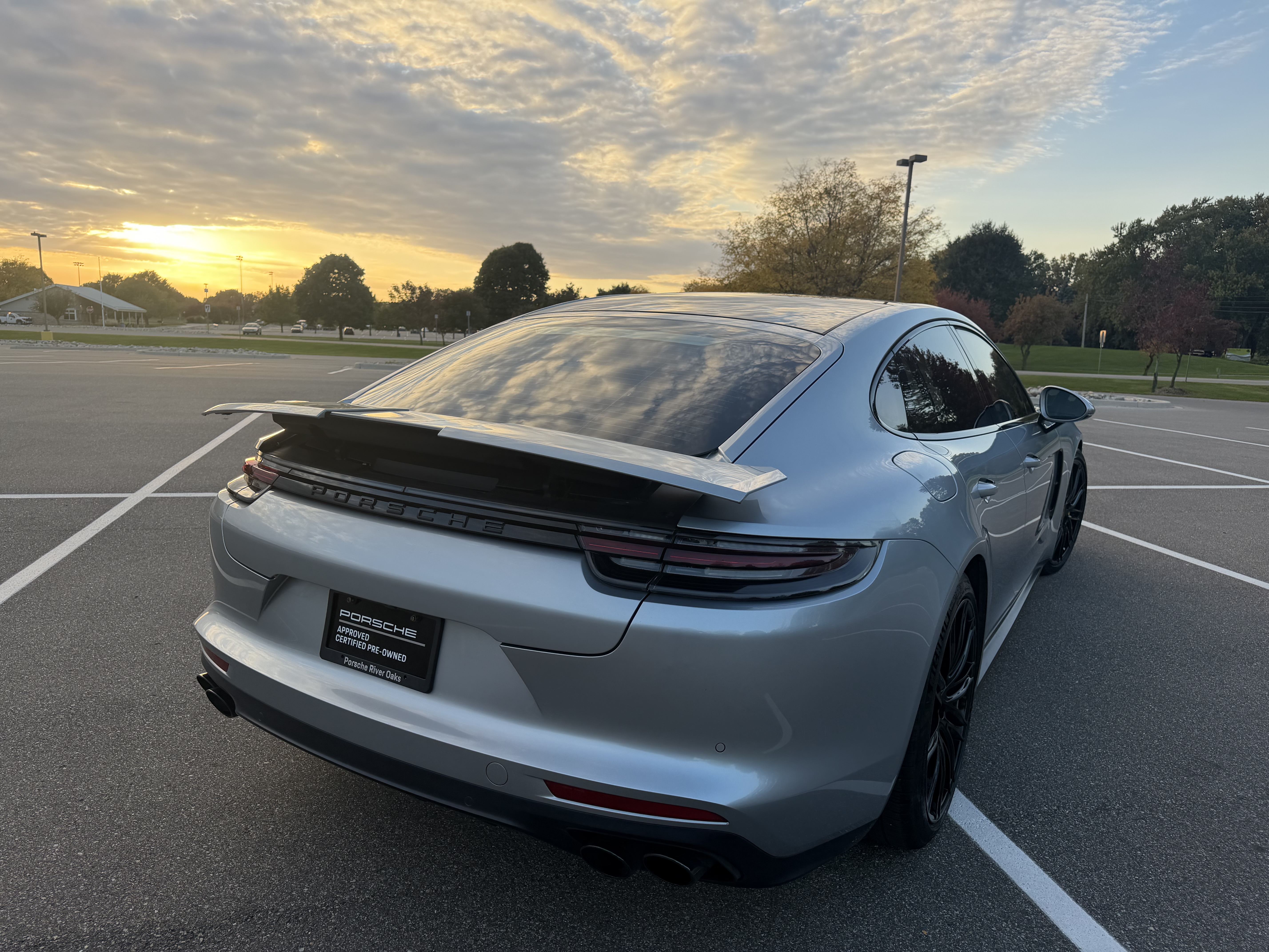 Used 2019 Porsche Panamera GTS w/ Assistance Package AWD/4WD image 5