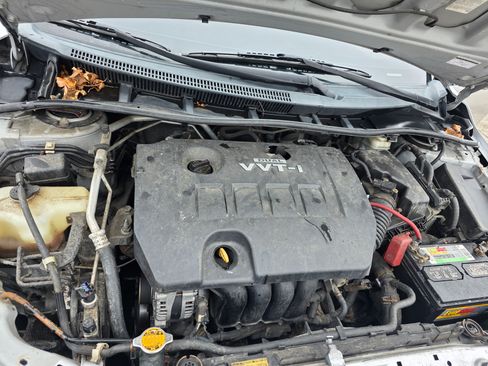 Used 2010 Toyota Corolla LE image 16