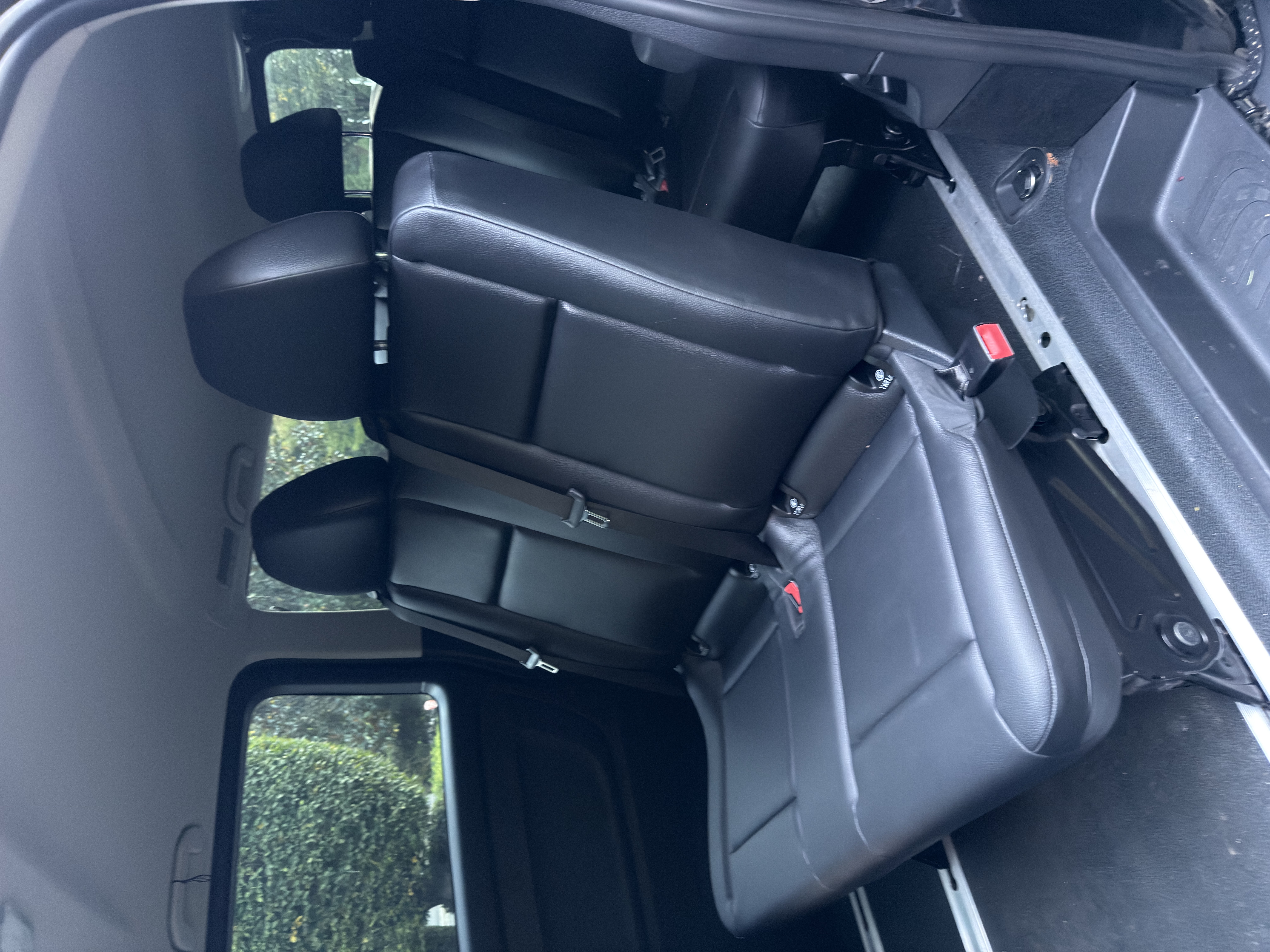 Used 2020 Mercedes-Benz Metris Passenger image 9