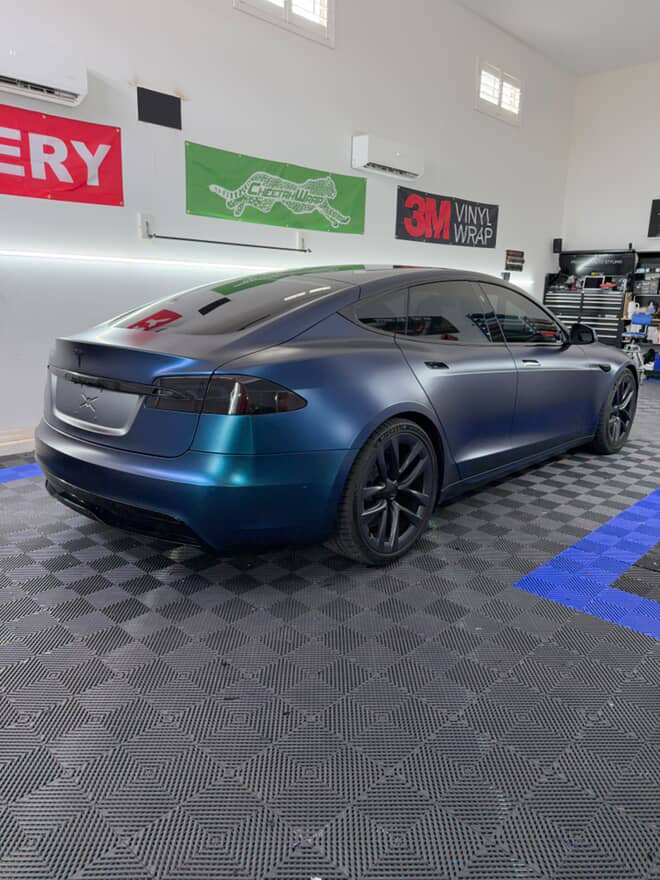 Used 2022 Tesla Model S Standard Range AWD/4WD image 2