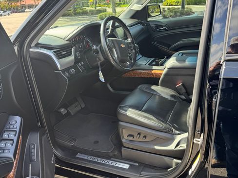 Used 2018 Chevrolet Tahoe Premier image 11