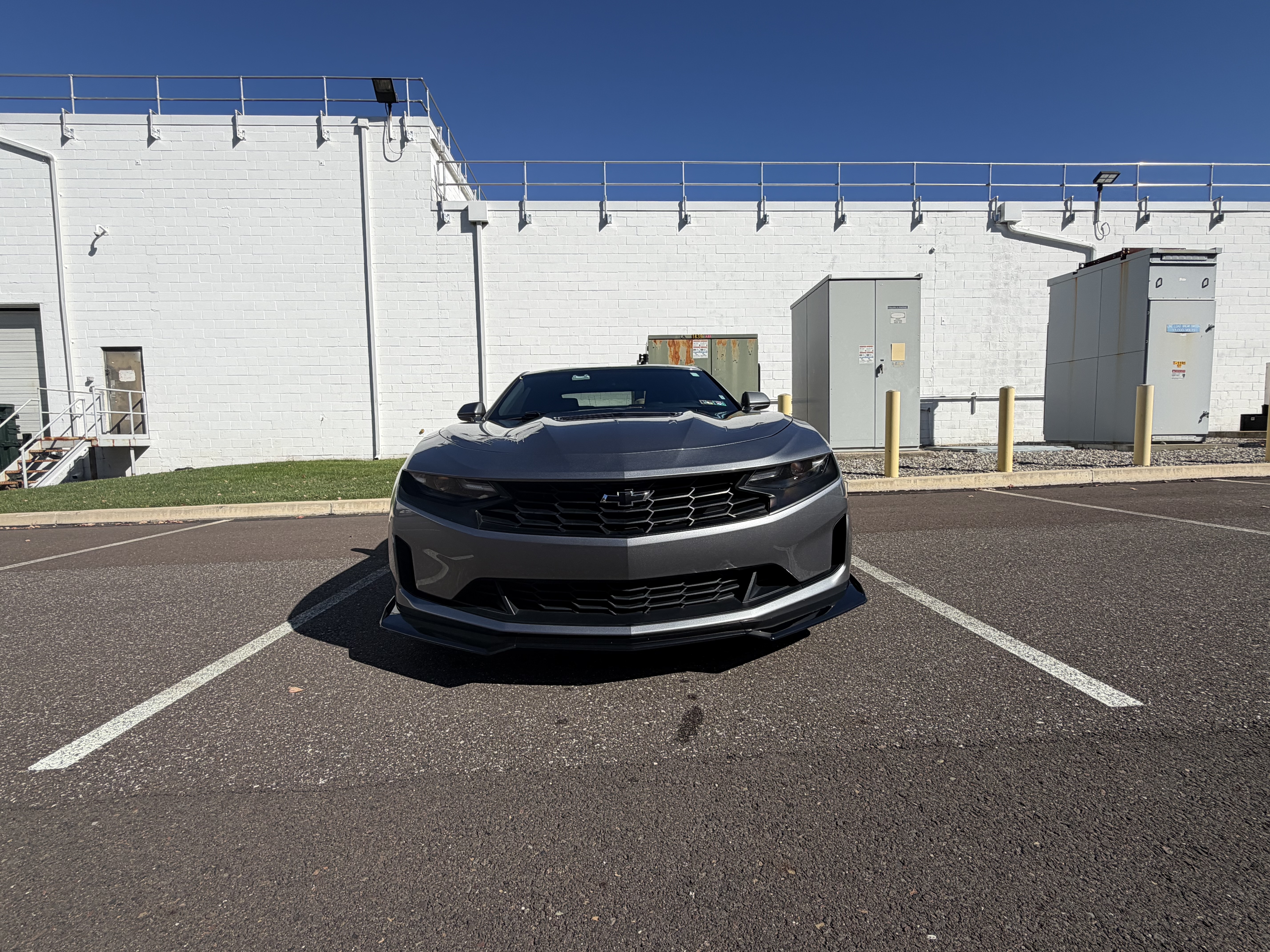 Used 2021 Chevrolet Camaro LT RWD image 8