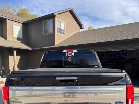 Used 2018 Ford F150 Limited AWD/4WD image 8