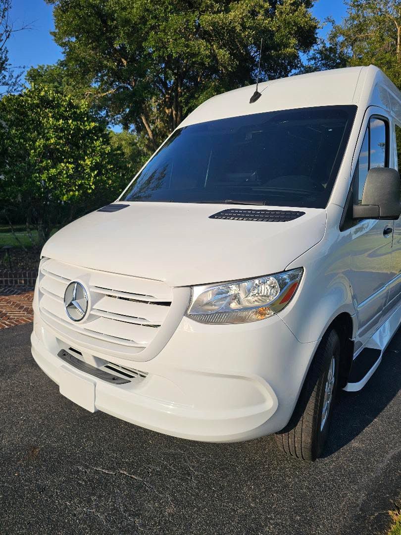 Used 2020 Mercedes-Benz Sprinter 2500 image 2
