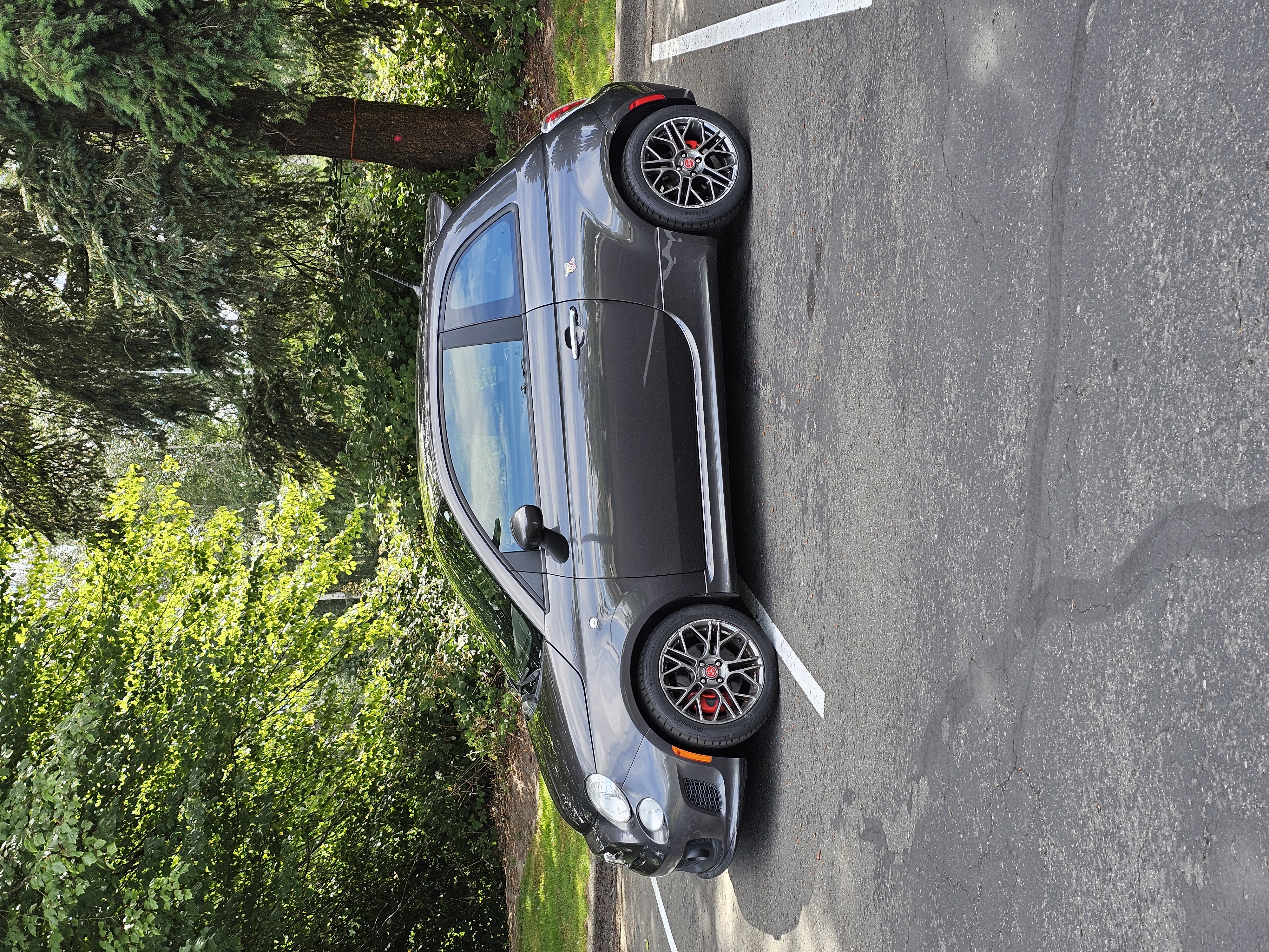 Used 2015 FIAT 500 Abarth FWD image 8