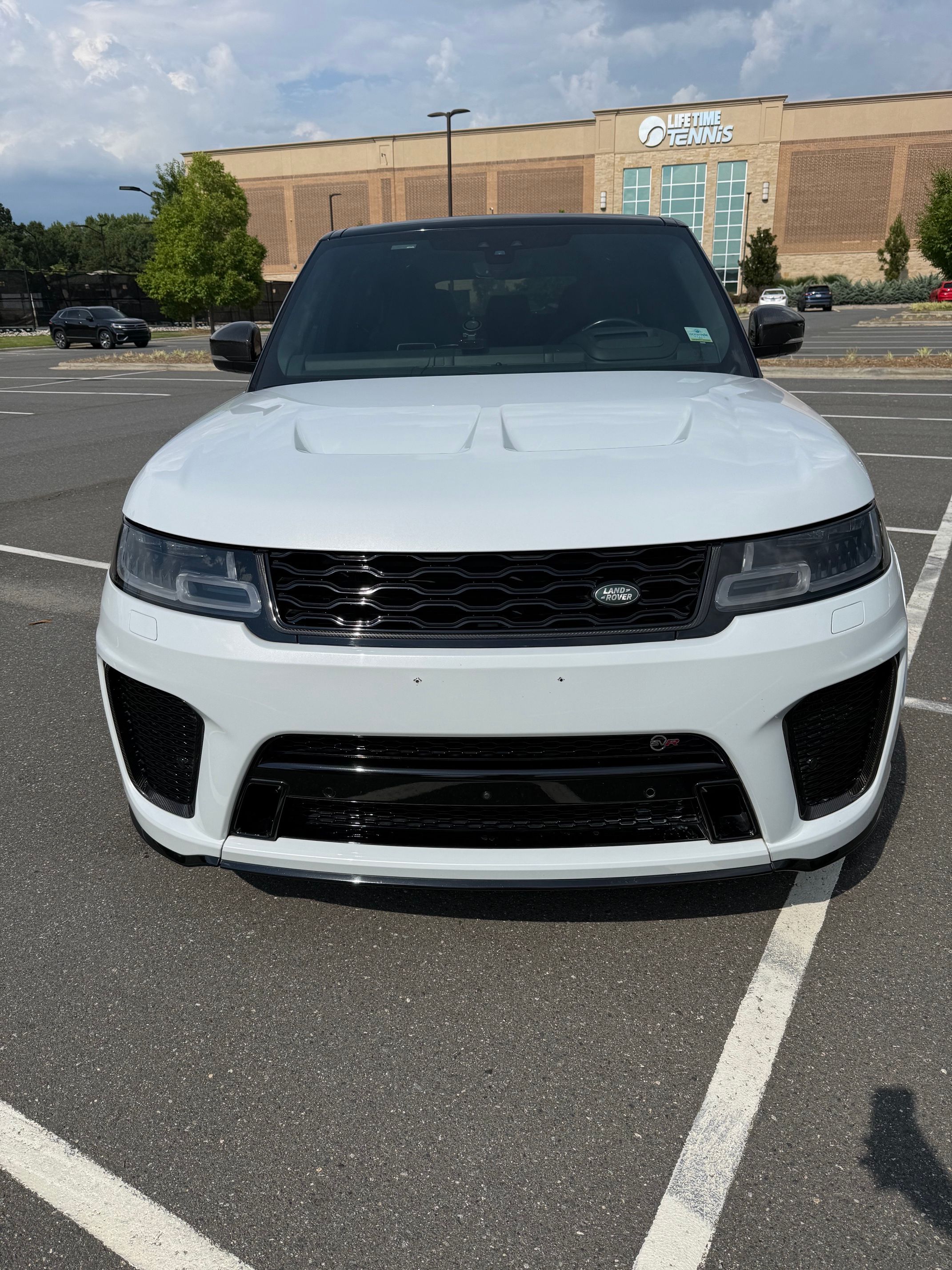 Used 2020 Land Rover Range Rover Sport SVR AWD/4WD image 5