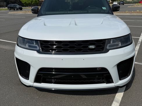 Used 2020 Land Rover Range Rover Sport SVR AWD/4WD image 5