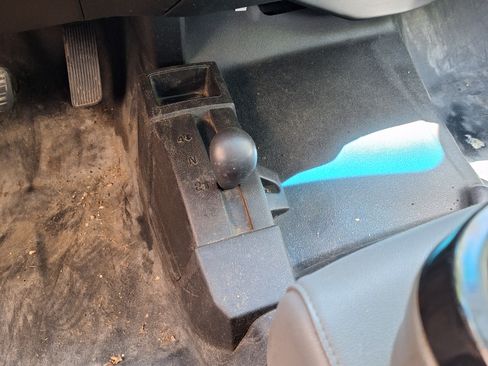 Used 2018 Chevrolet Silverado 1500 W/T w/ Trailering Package image 6