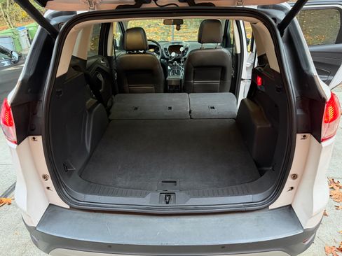 Used 2013 Ford Escape Titanium w/ Parking Technology Pkg image 12