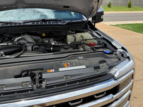 Used 2024 Ford F350 Lariat w/ Chrome Package AWD/4WD image 29