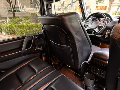 Used 2017 Mercedes-Benz G 550 image 15