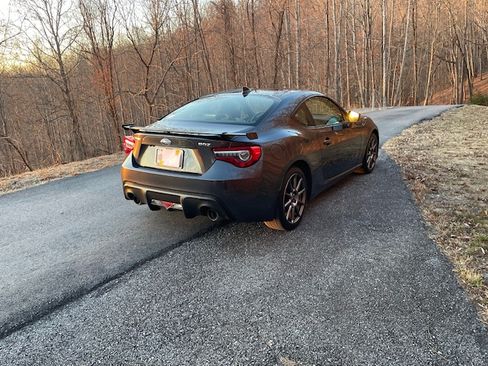 Used 2019 Subaru BRZ Limited w/ Performance Package image 4