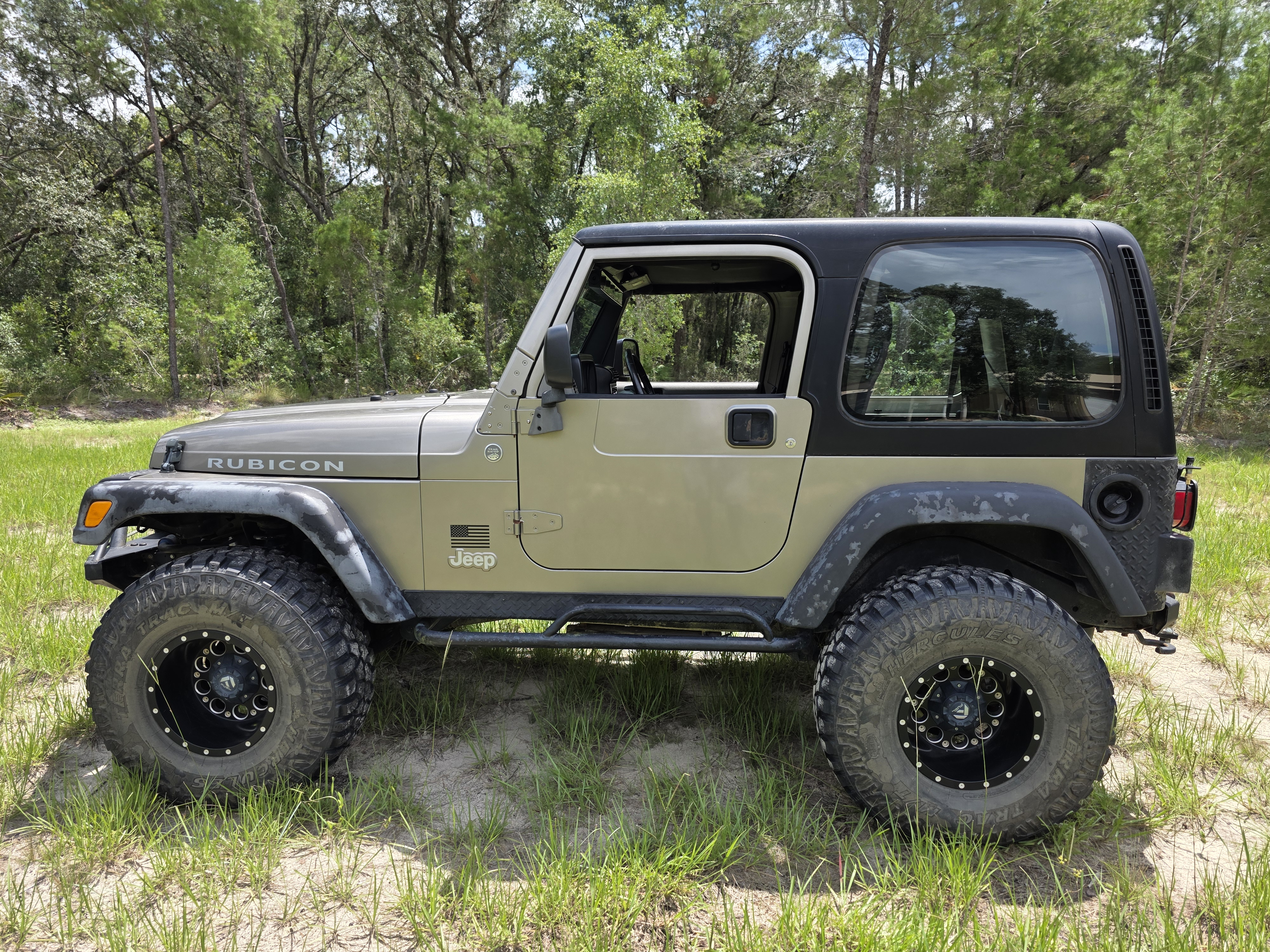 Used 2005 Jeep Wrangler Rubicon AWD/4WD image 1